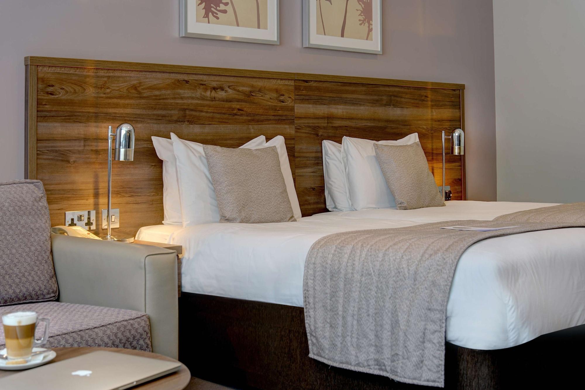 Best Western Ship Hotel Вейбридж Екстер'єр фото
