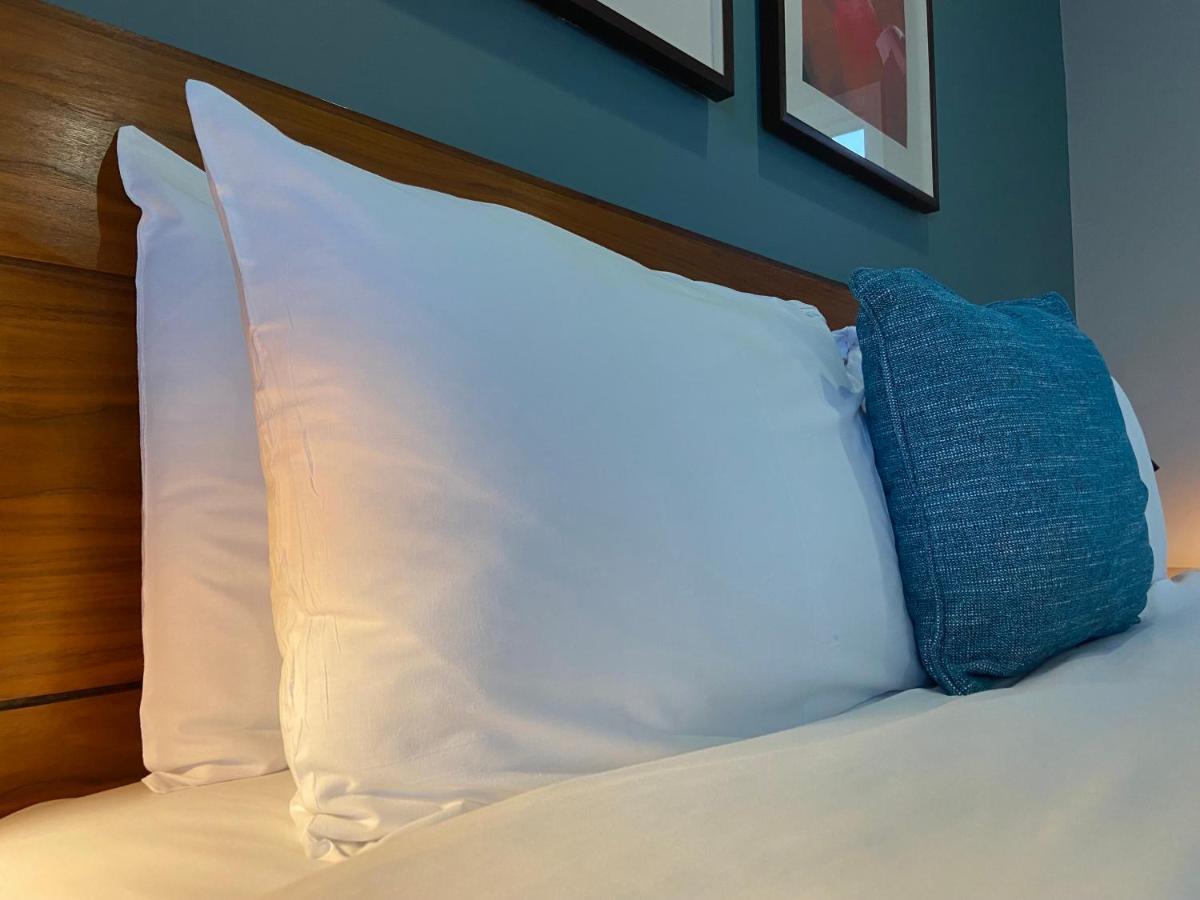 Best Western Ship Hotel Вейбридж Екстер'єр фото